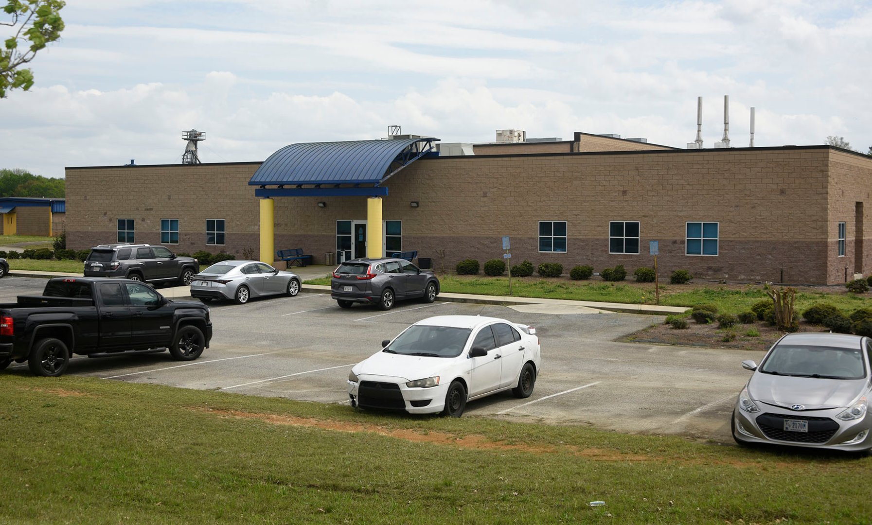 Fort Valley State University’s Meat Technology Center recently provided farmers a site to process their livestock during the COVID-19 pandemic.